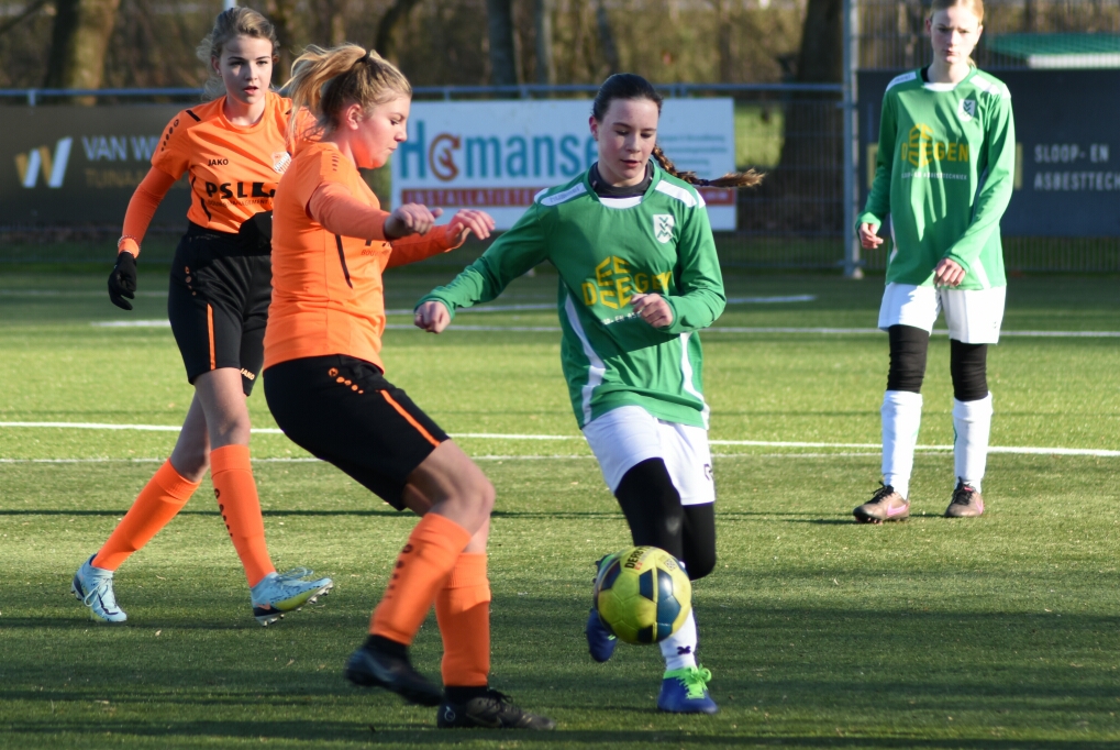 Wedstrijdverslag Monnickendam MO15-1 - Volendam MO15-2